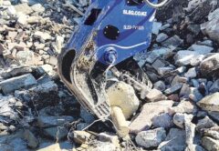 Couplers and attachments: Sanland Equipment