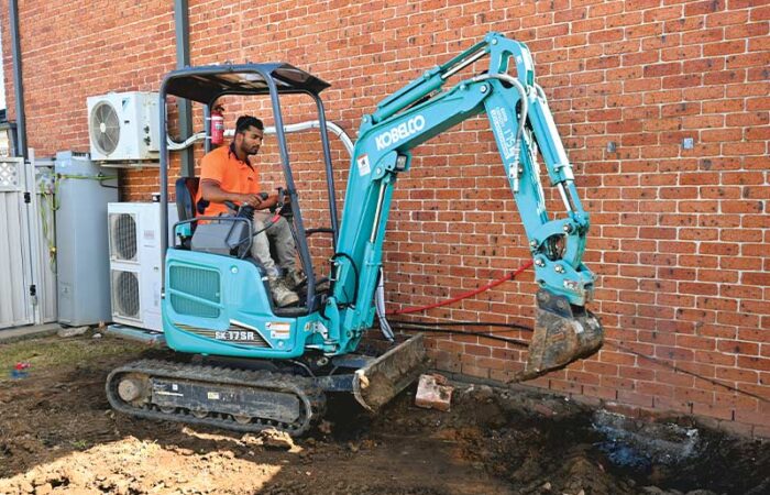 Kobelco SK17SR-6 and SK55SRX-7