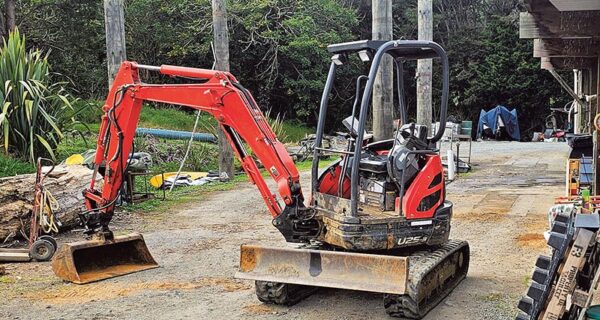 Ed’s first time on an excavator in 15 years